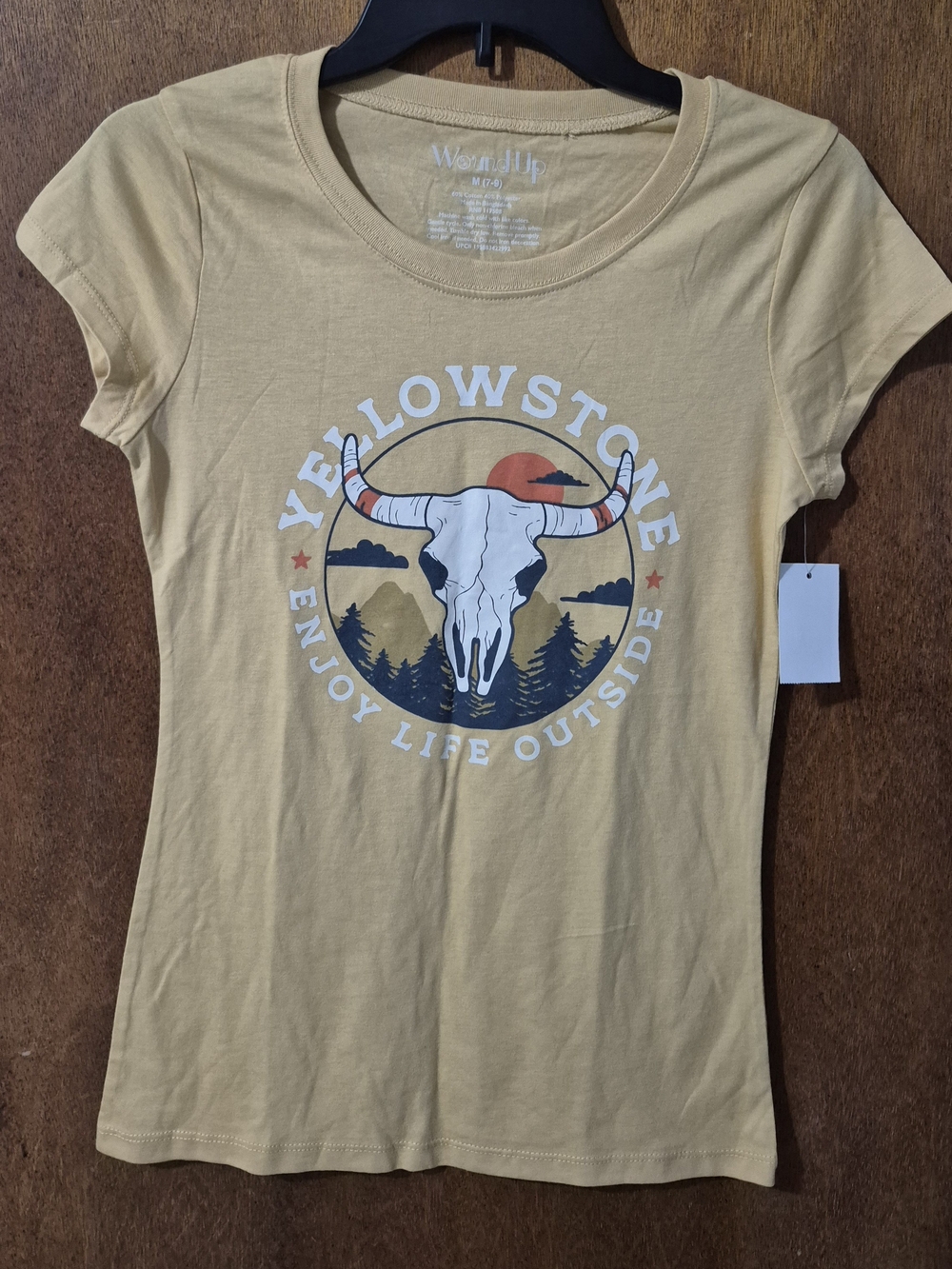 ® Women's Yellowstone Graphic Tee - Mustard
